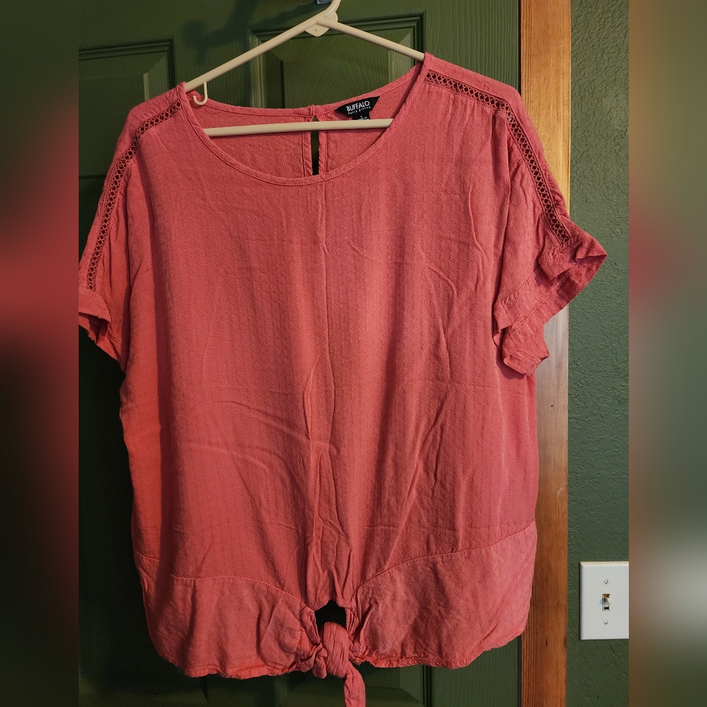 Women's Buffalo Summer Top Size L